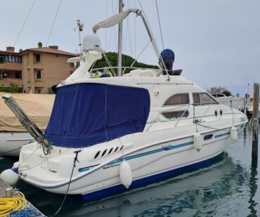 Motorboot Sealine 330 Fly
