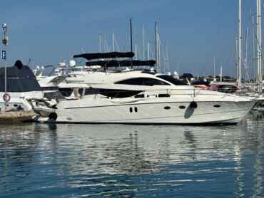 Motorboot Numarine 54 Flybridge