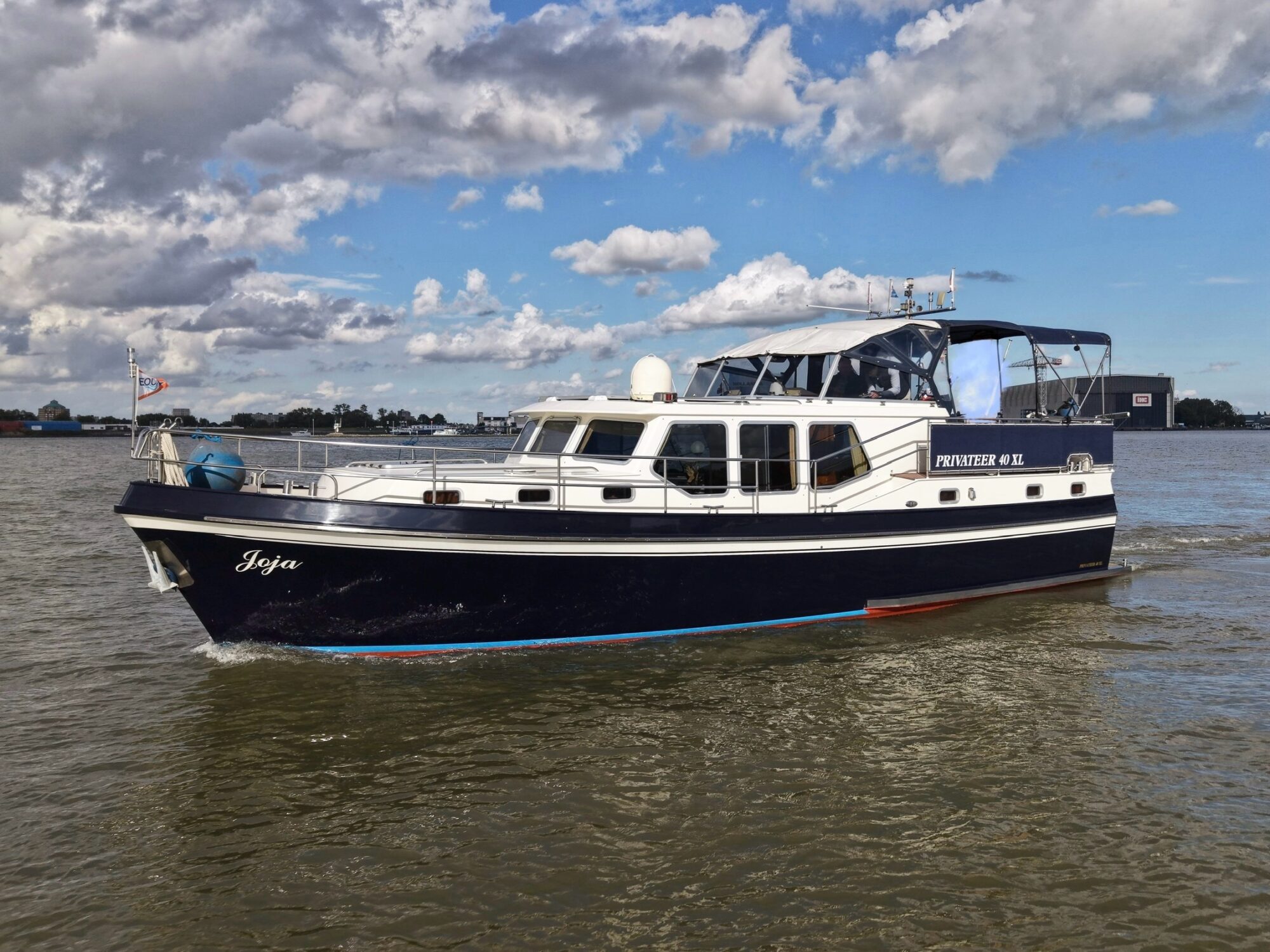 Motorboot Privateer 40 XL Cabrio