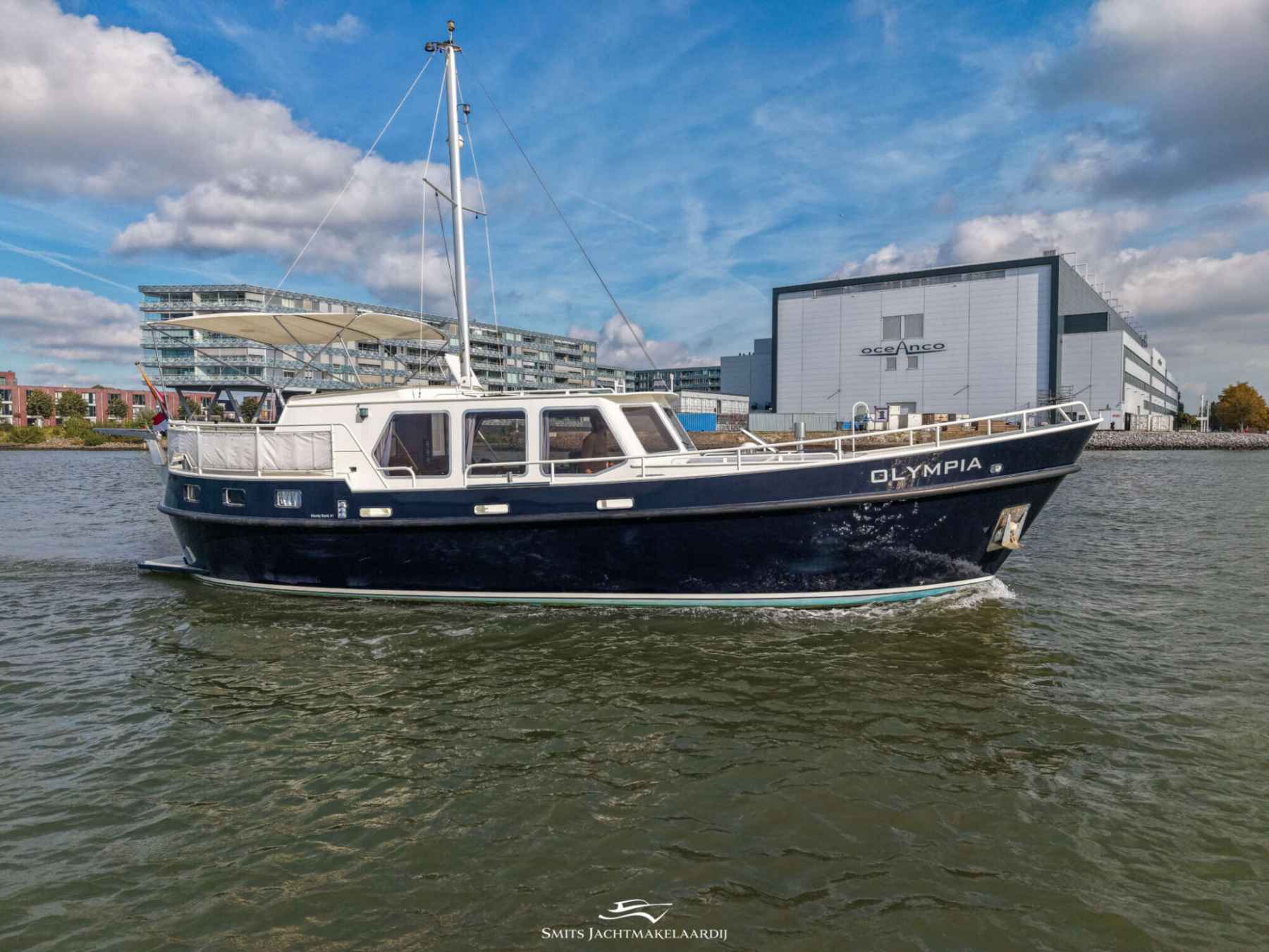 Motorboot Monty Bank Kotter 41 AK