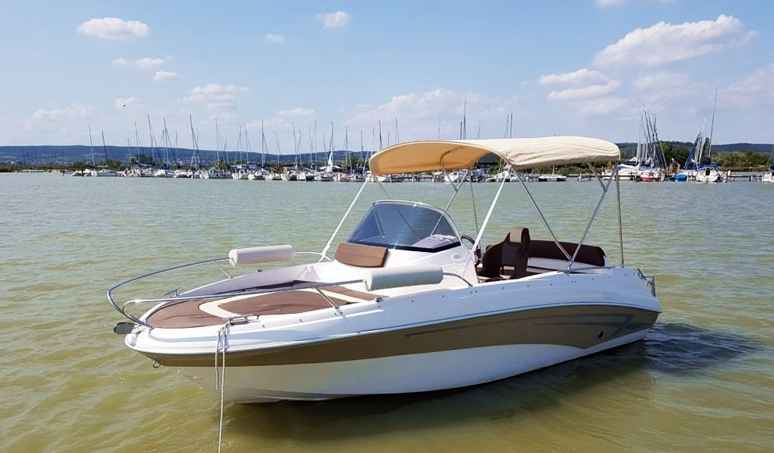 Motorboot marinetime QX555