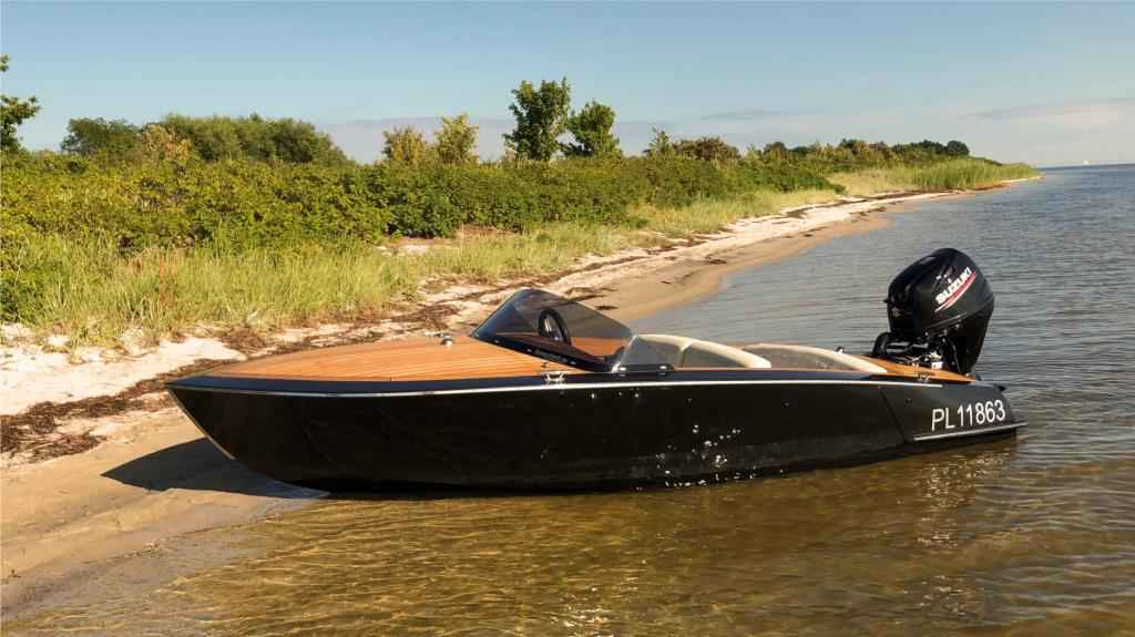 Motorboot VTS Boats Flying Shark 4.2