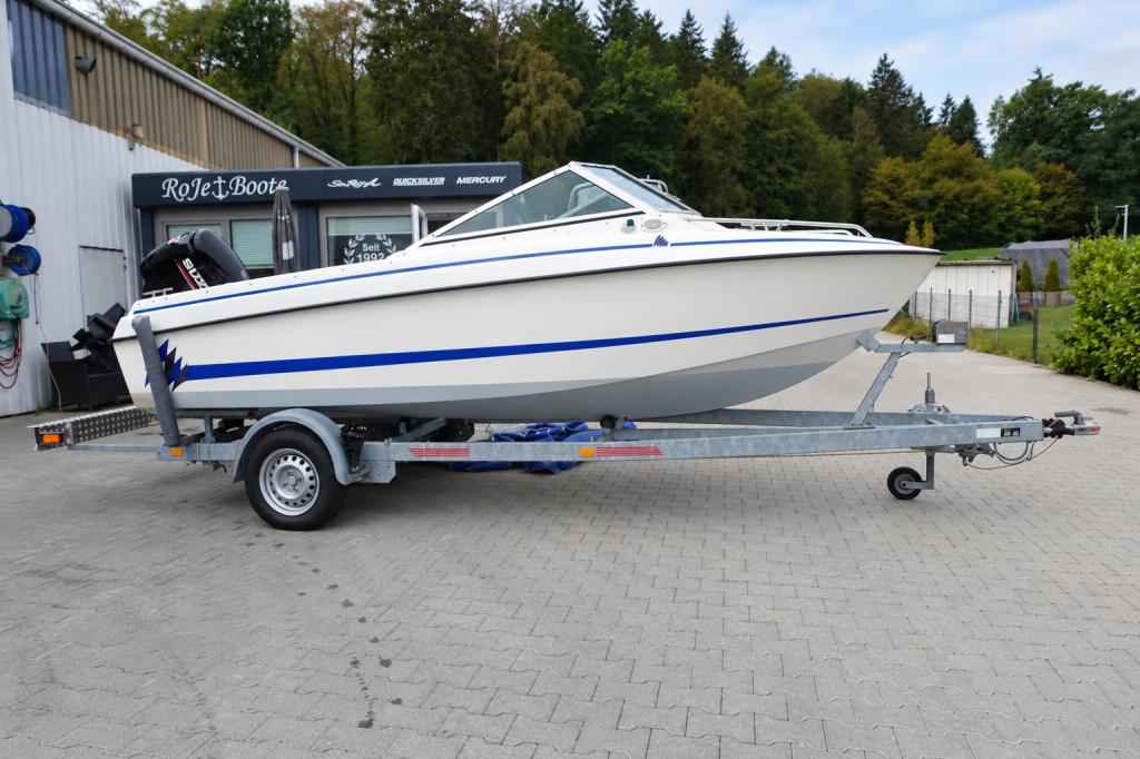 Motorboot Hellwig Marathon 470 & Trailer (Gebrauchtboot)