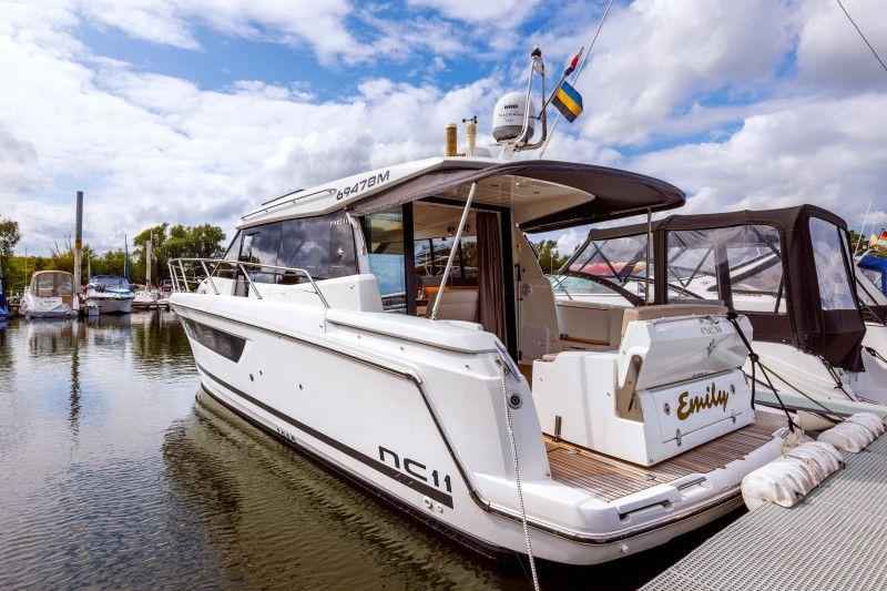 Motorboot Jeanneau NC 11