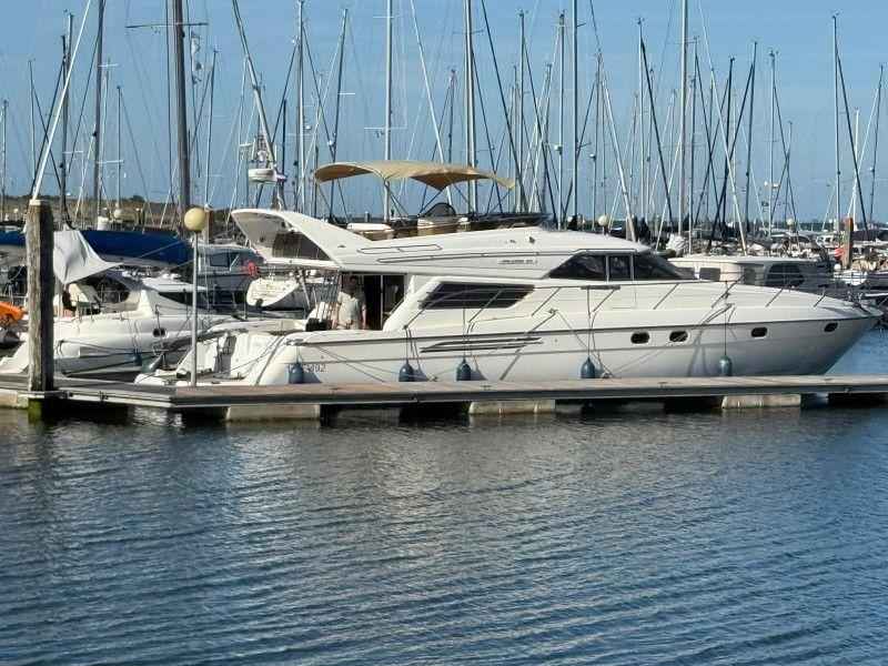 Motorboot Princess 60 Fly