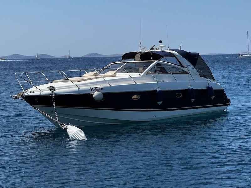 Motorboot Princess V 42