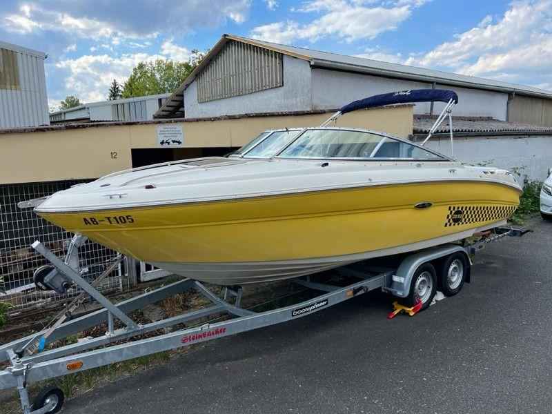 Motorboot Sea Ray 220 SSE