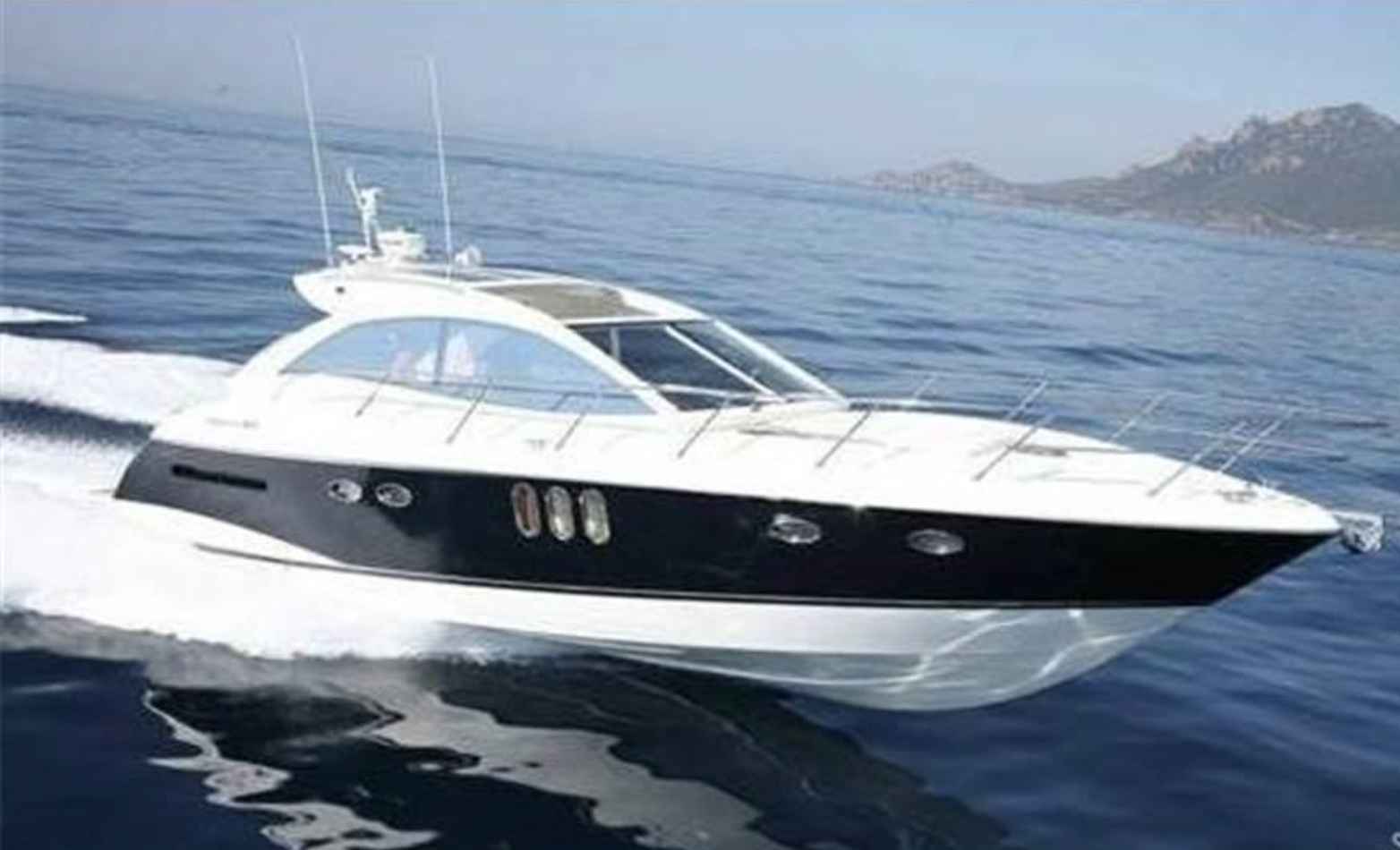 Motorboot Absolute 47 HT