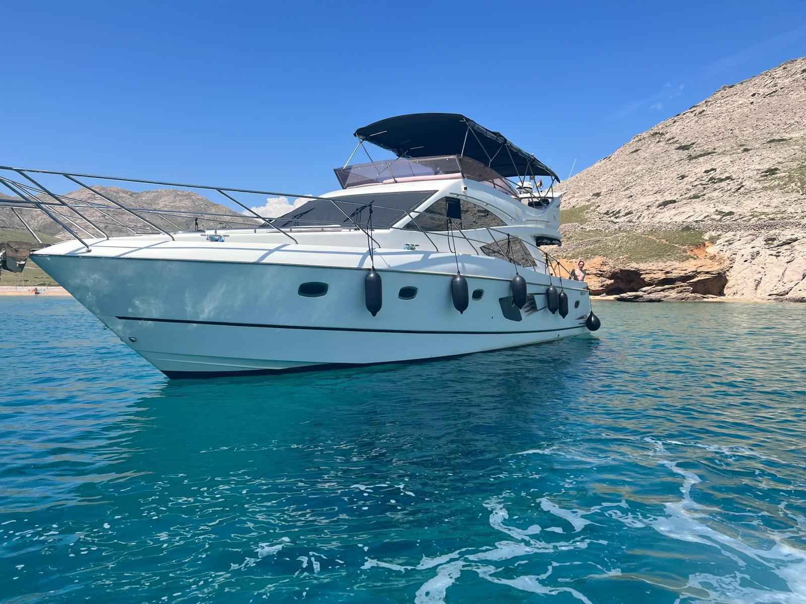 Motorboot Galeon 530 Fly