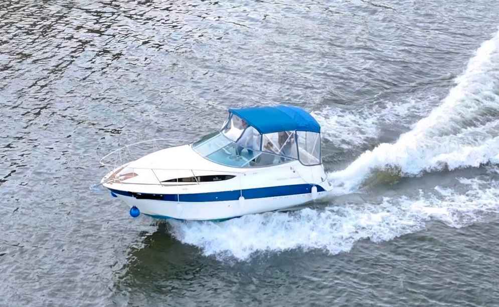 Motorboot Bayliner 245 Ciera Sunbridge