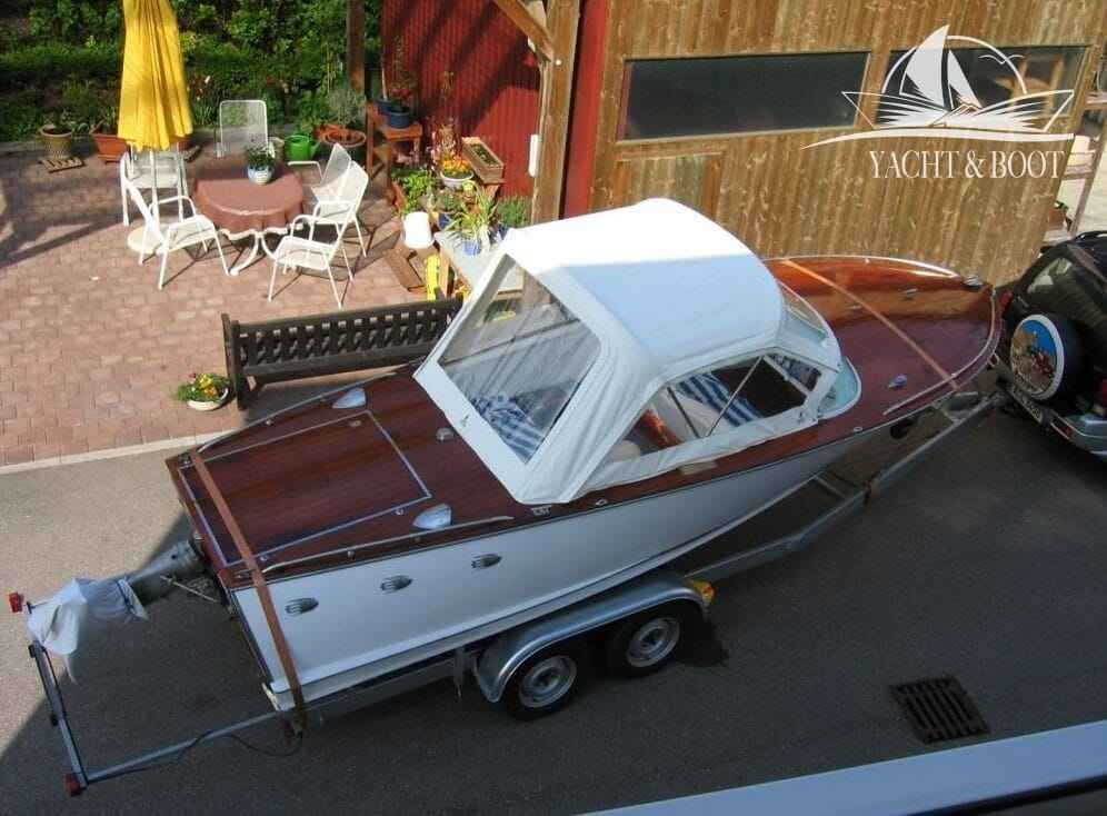 Motorboot Züllig Ascona