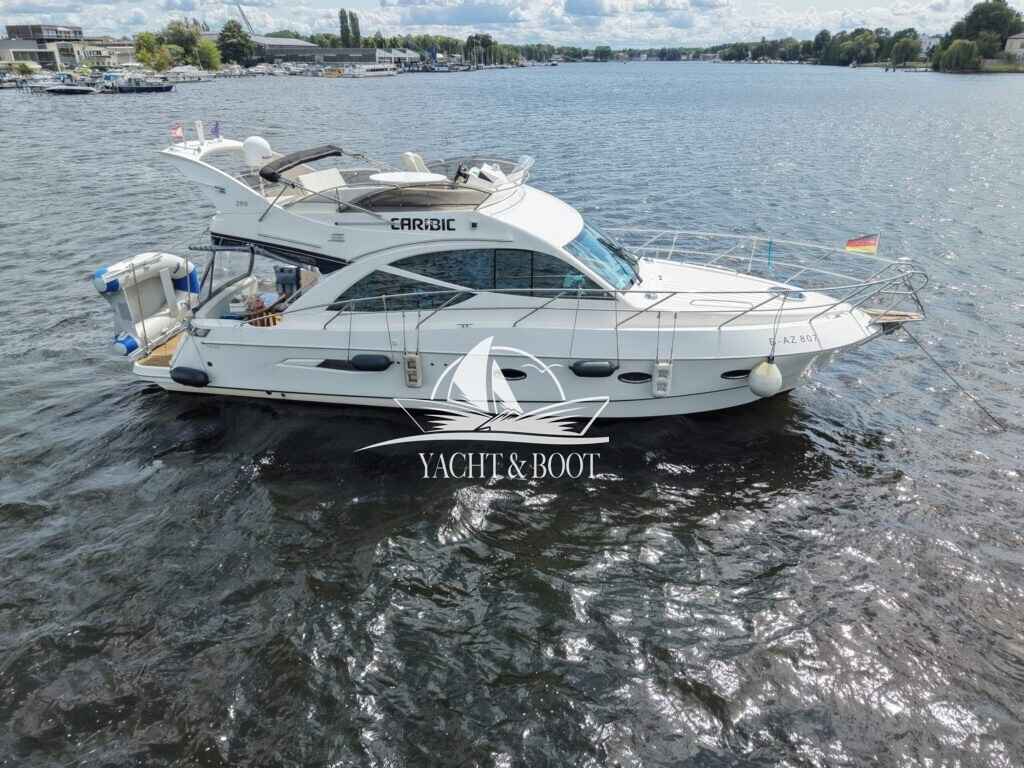Motorboot Galeon 390 Fly